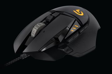 Logitech G502 Proteus Spectrum fark yaratıyor!