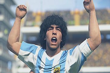 Maradona 2020 yılına kadar KONAMI ile!