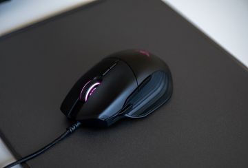 Razer’dan FPS oyuncularına özel: Basilisk